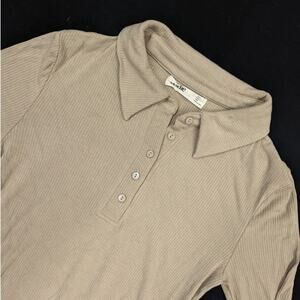 Elodie Light Brown collared ribbed long sleeve polo bodysuit Womens Medium